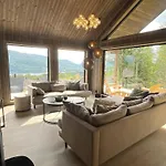 Robelia - Sauna, Hot Tub - Norefjell Center بيت خشبي