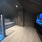 Robelia - Sauna, Hot Tub - Norefjell Center بيت خشبي